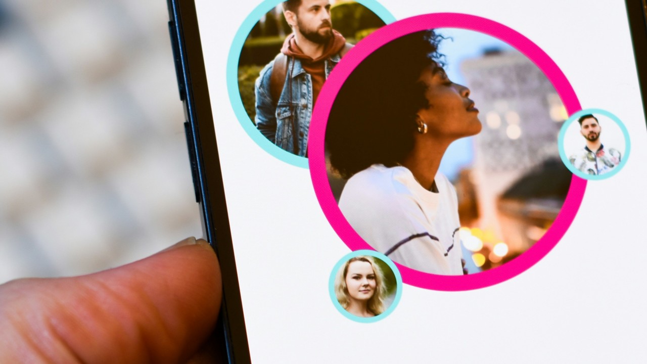 Queer Dating Apps: Safe Spaces or Creating a Divided Community?